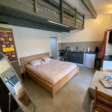 Proche Ajaccio Maisonnette Independante 4 Personnes Au Calme Alata Luaran gambar